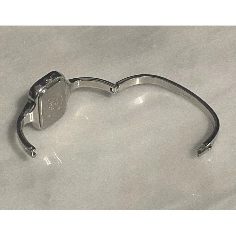 VINTAGE MCM Style Square Womens' Bangle Bracelet Watch Silver Tone Thin Band